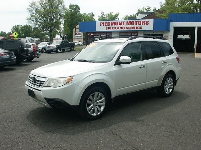2011 SUBARU Forester