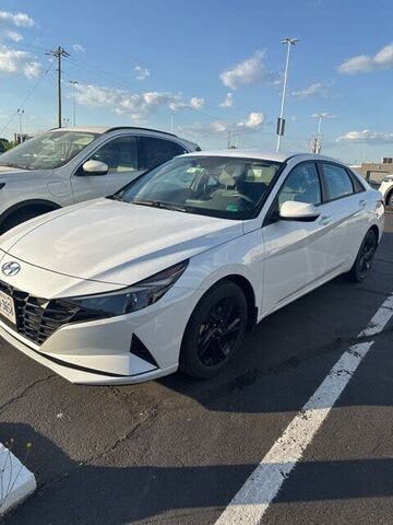 2021 HYUNDAI Elantra
