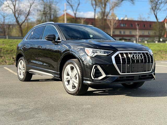2023 AUDI Q3