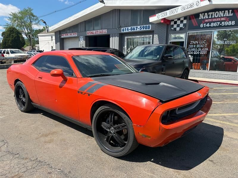2009 DODGE Challenger