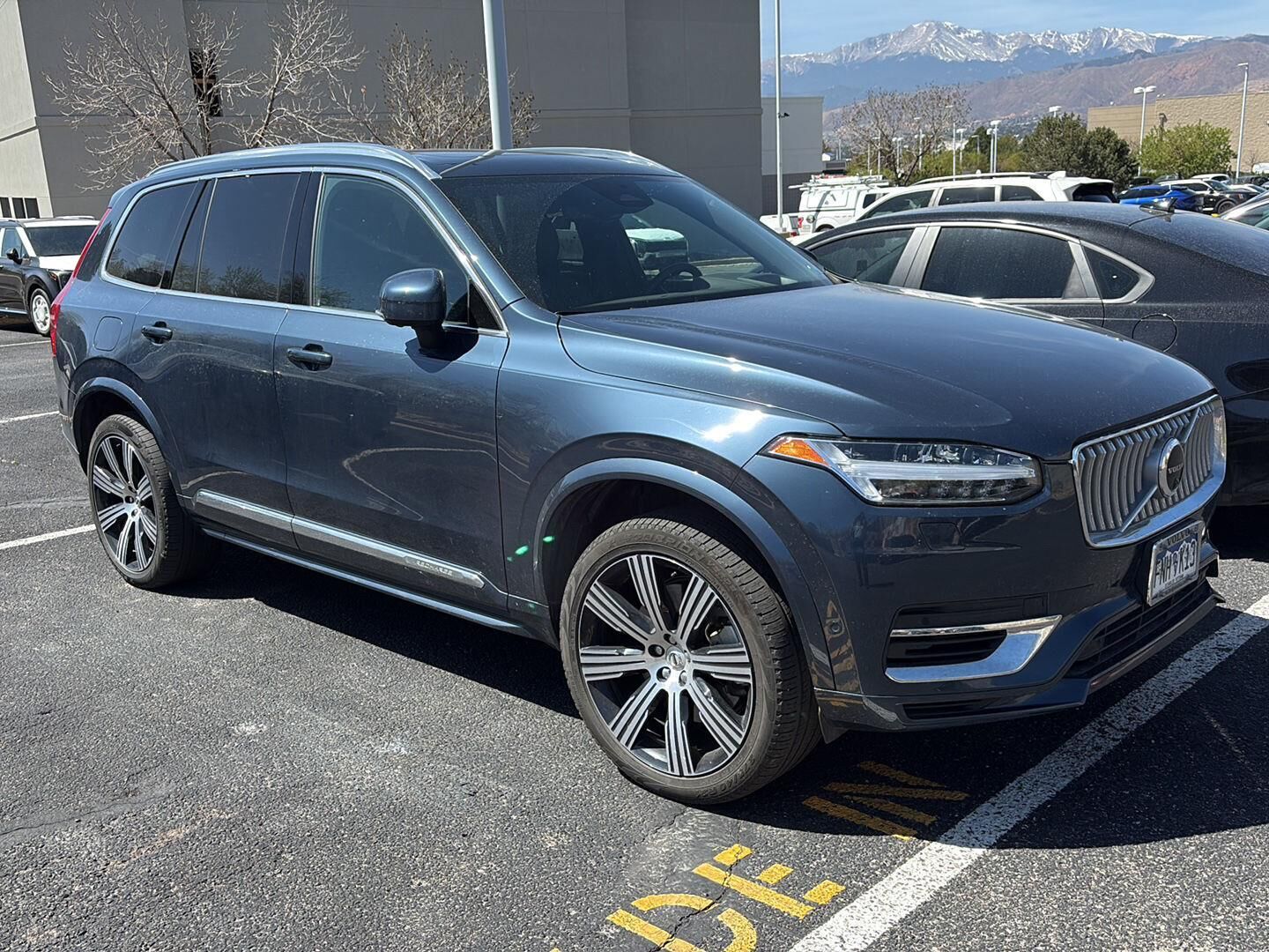 2024 VOLVO XC90