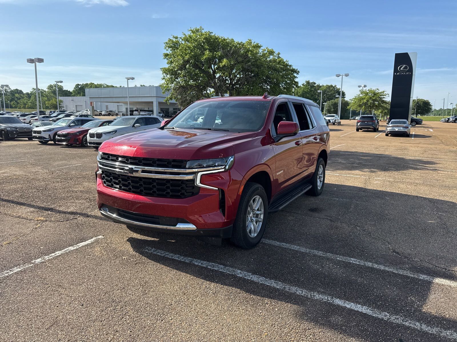 2024 CHEVROLET Tahoe