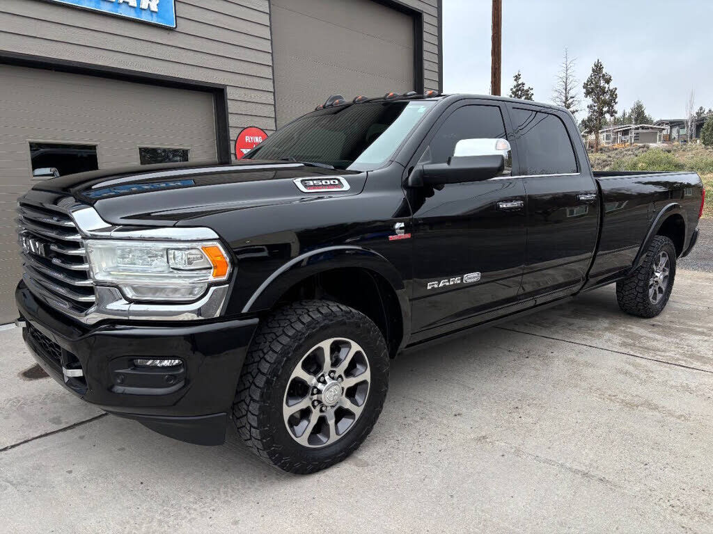 2022 RAM 3500