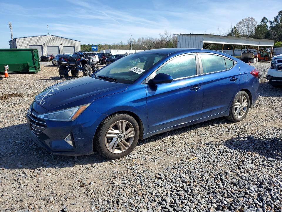 2019 HYUNDAI Elantra