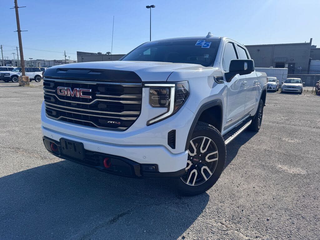 2025 GMC Sierra