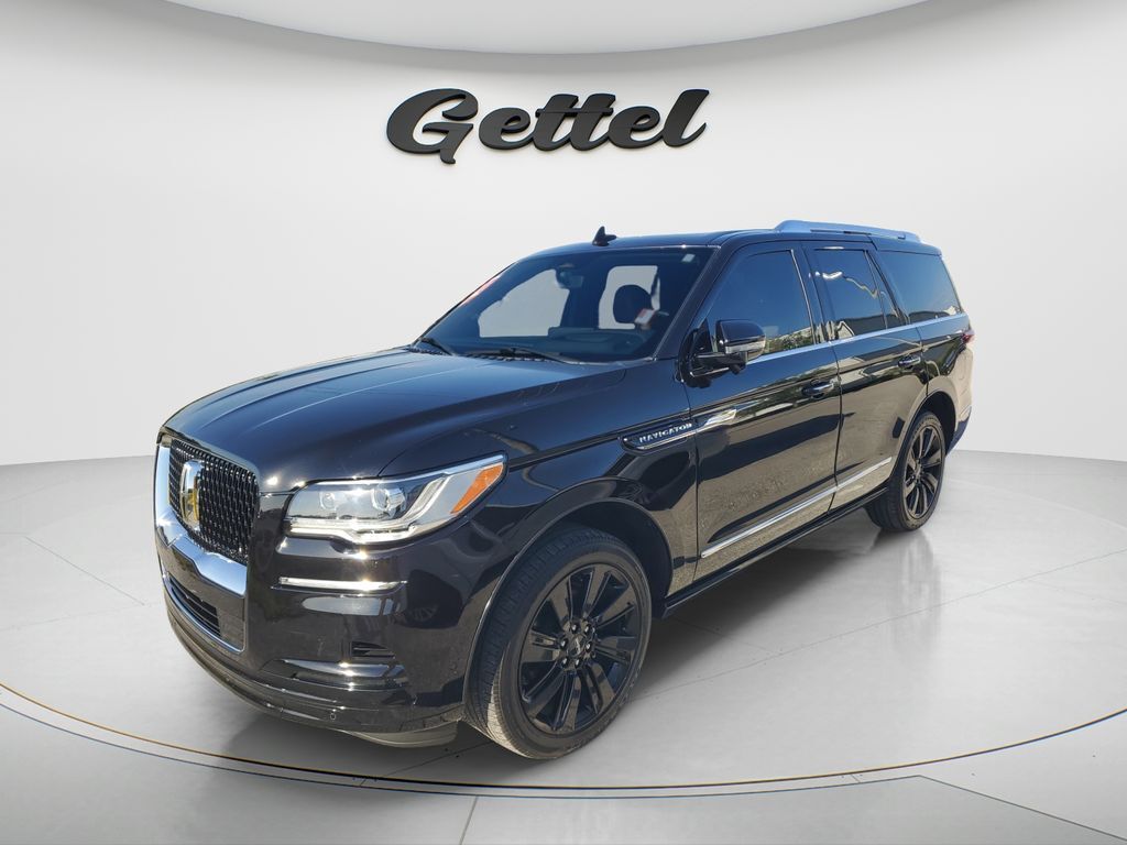 2022 LINCOLN Navigator