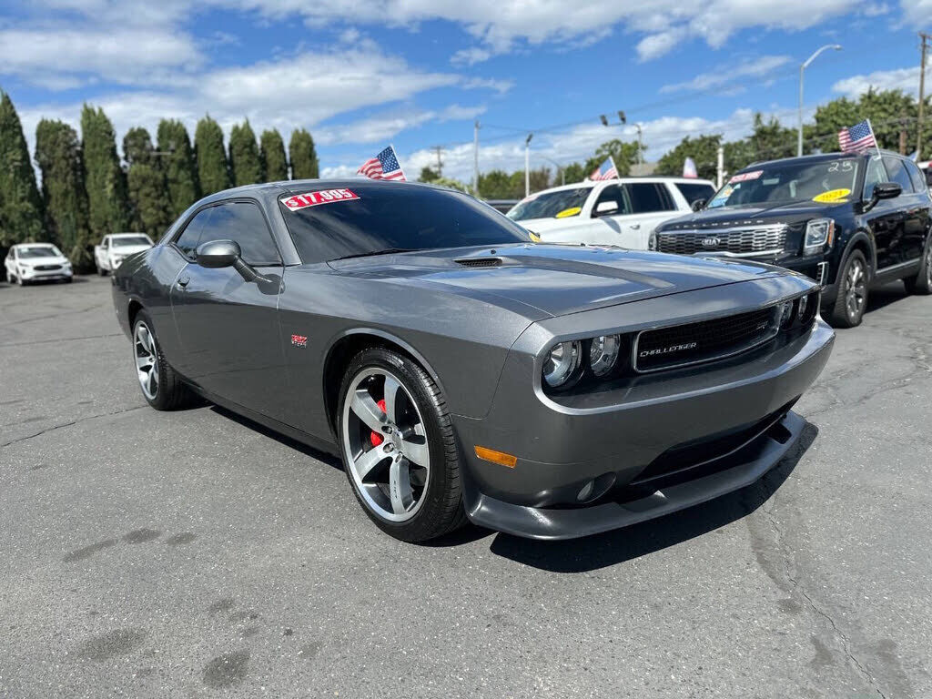2012 DODGE Challenger
