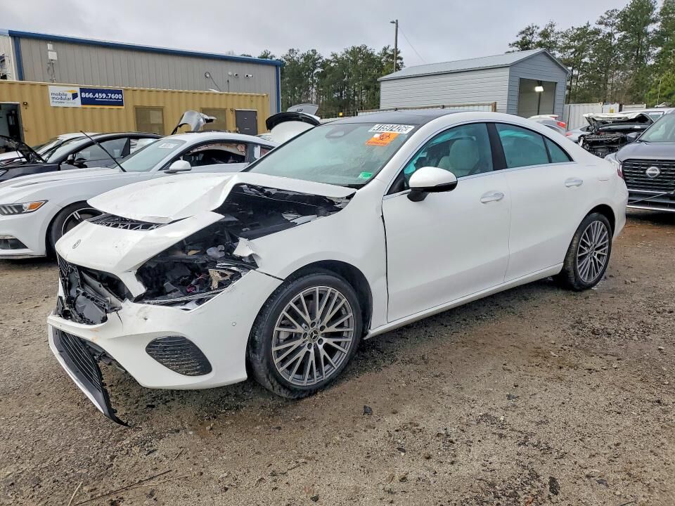 2025 MERCEDES-BENZ CLA-Class