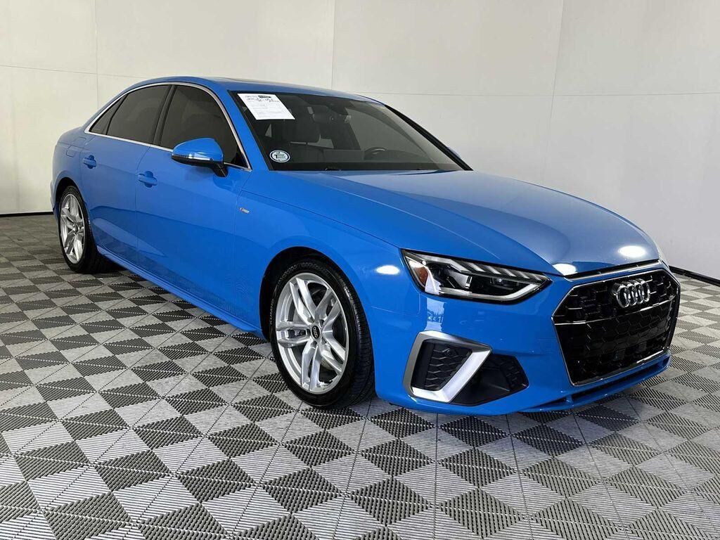 2022 AUDI A4