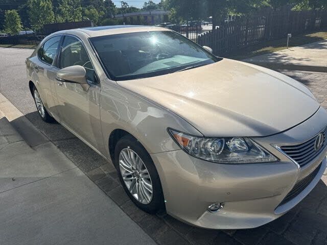 2014 LEXUS ES