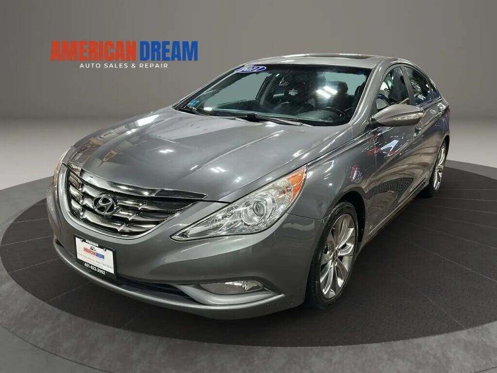 2011 HYUNDAI Sonata