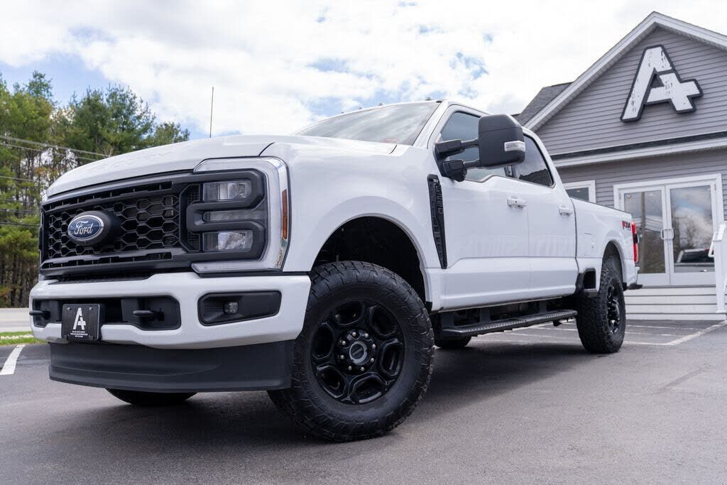 2024 FORD F-250