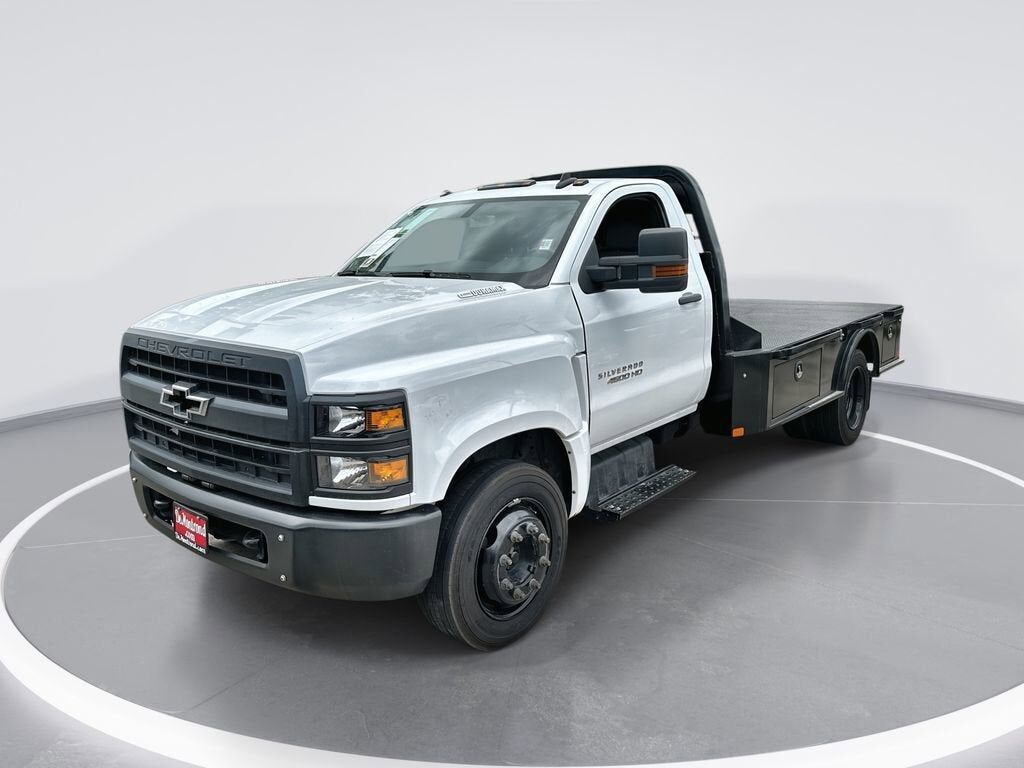 2022 GMC Silverado Medium Duty
