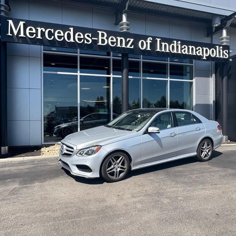 2016 MERCEDES-BENZ E-Class