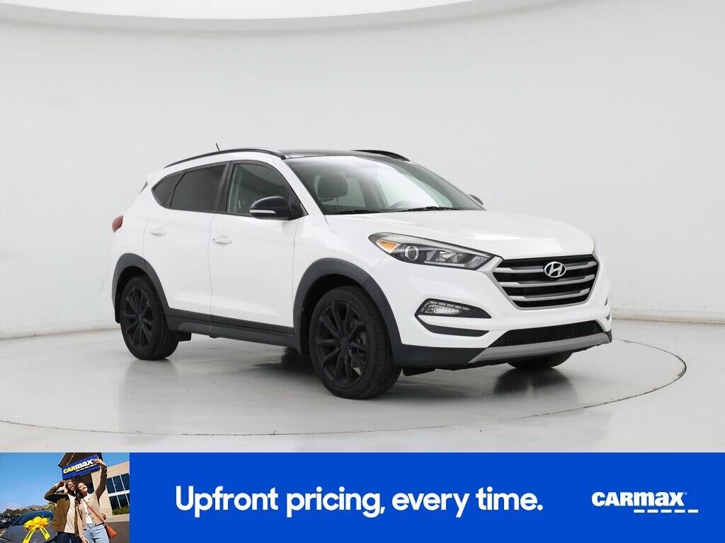 2017 HYUNDAI Tucson