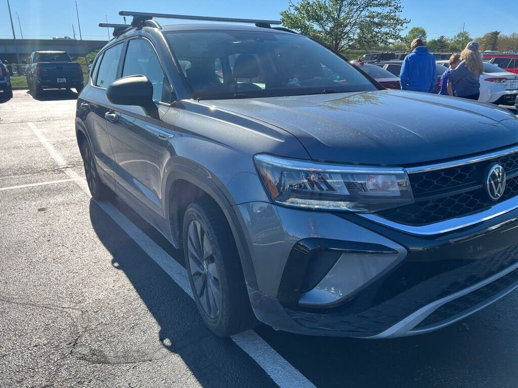2023 VOLKSWAGEN Taos