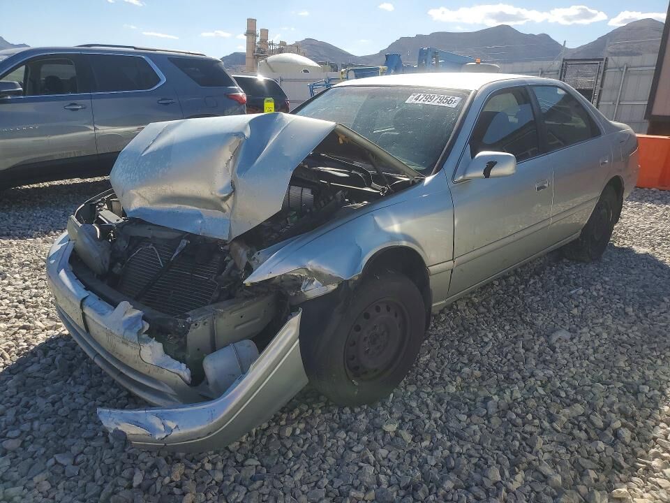 2000 TOYOTA Camry