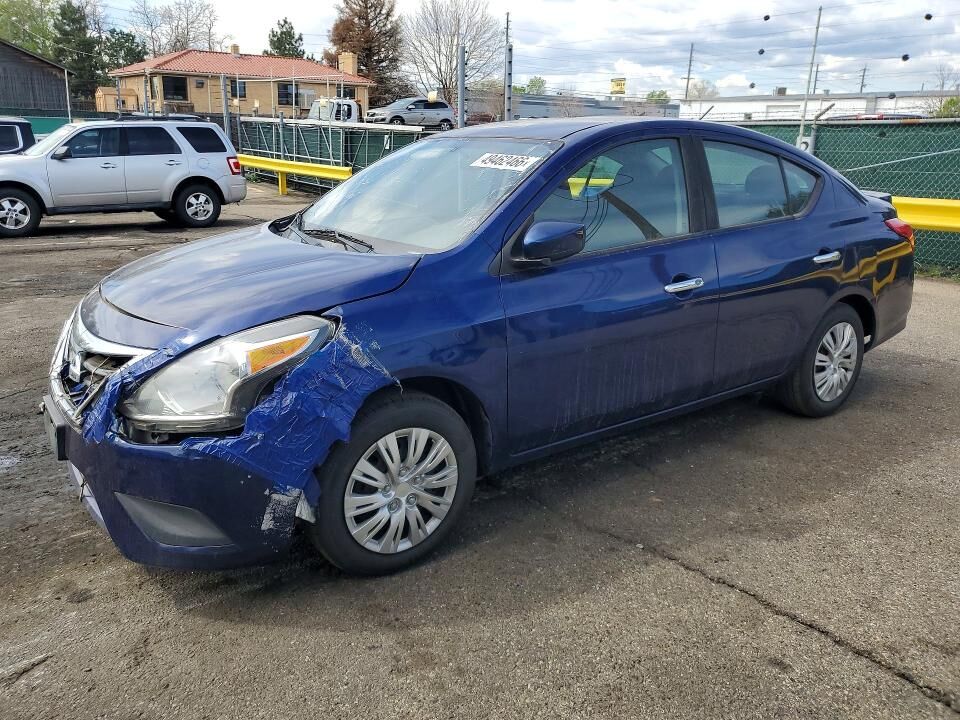 2019 NISSAN Versa