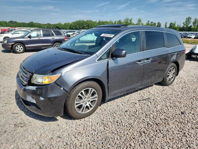 2013 HONDA Odyssey