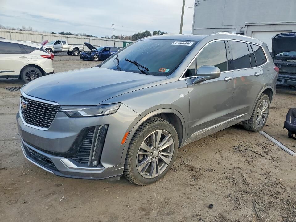 2022 CADILLAC XT6