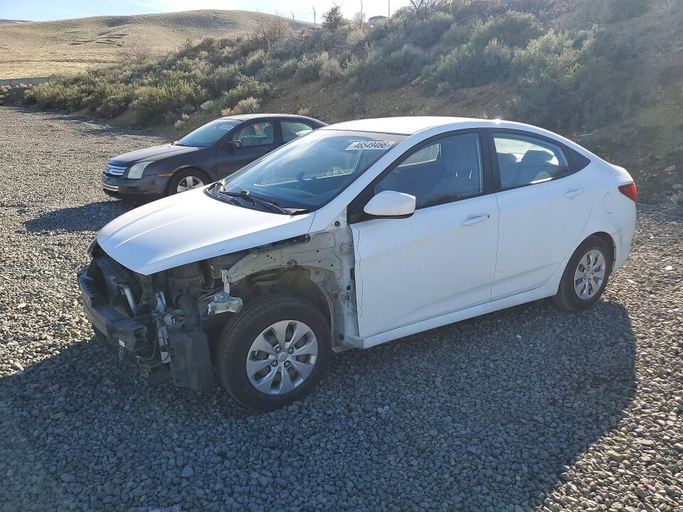 2016 HYUNDAI Accent