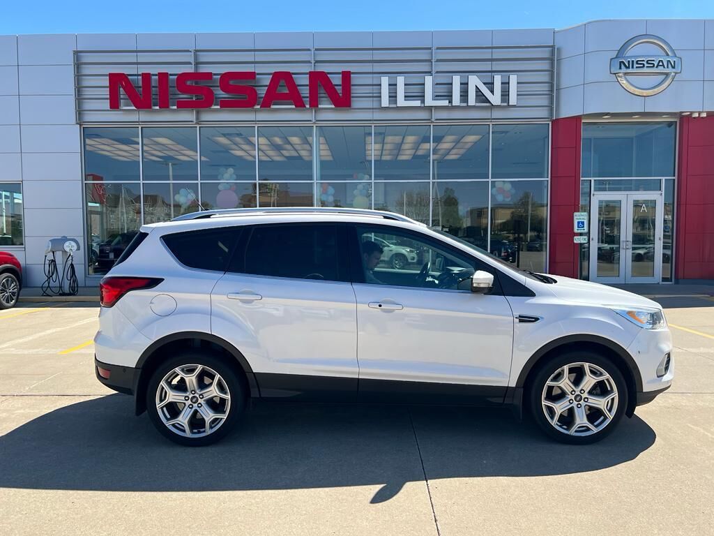 2019 FORD Escape