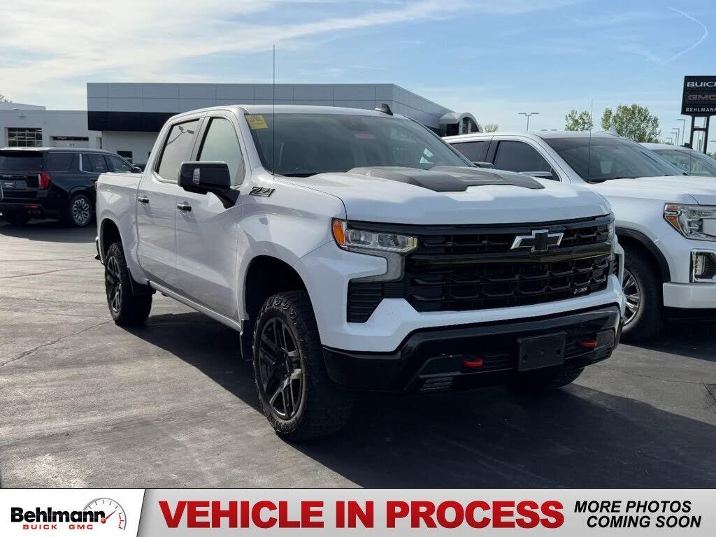 2023 CHEVROLET Silverado