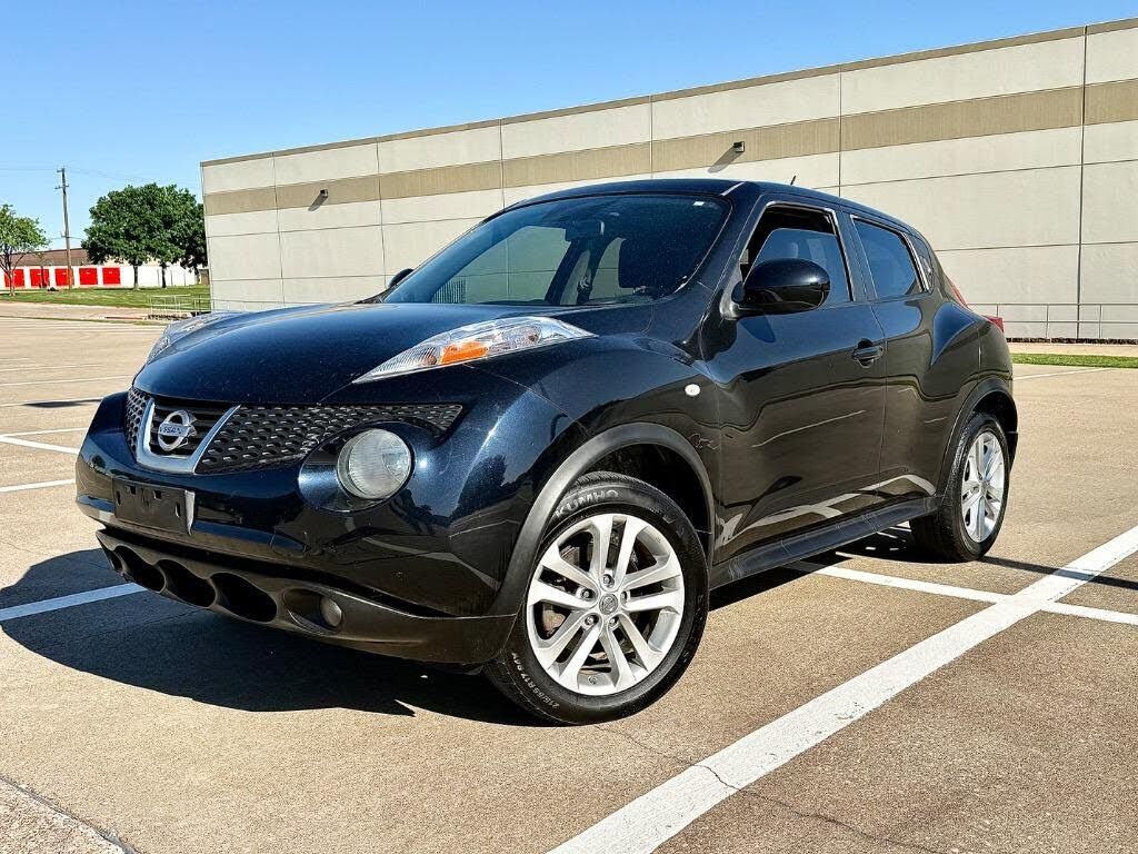 2011 NISSAN Juke