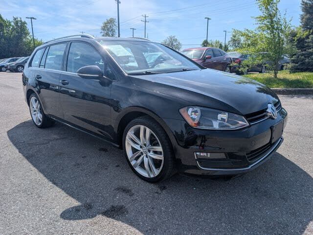 2015 VOLKSWAGEN Golf SportWagen