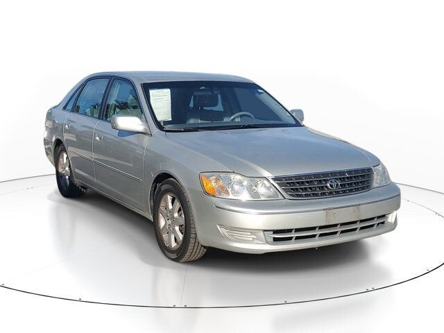 2003 TOYOTA Avalon