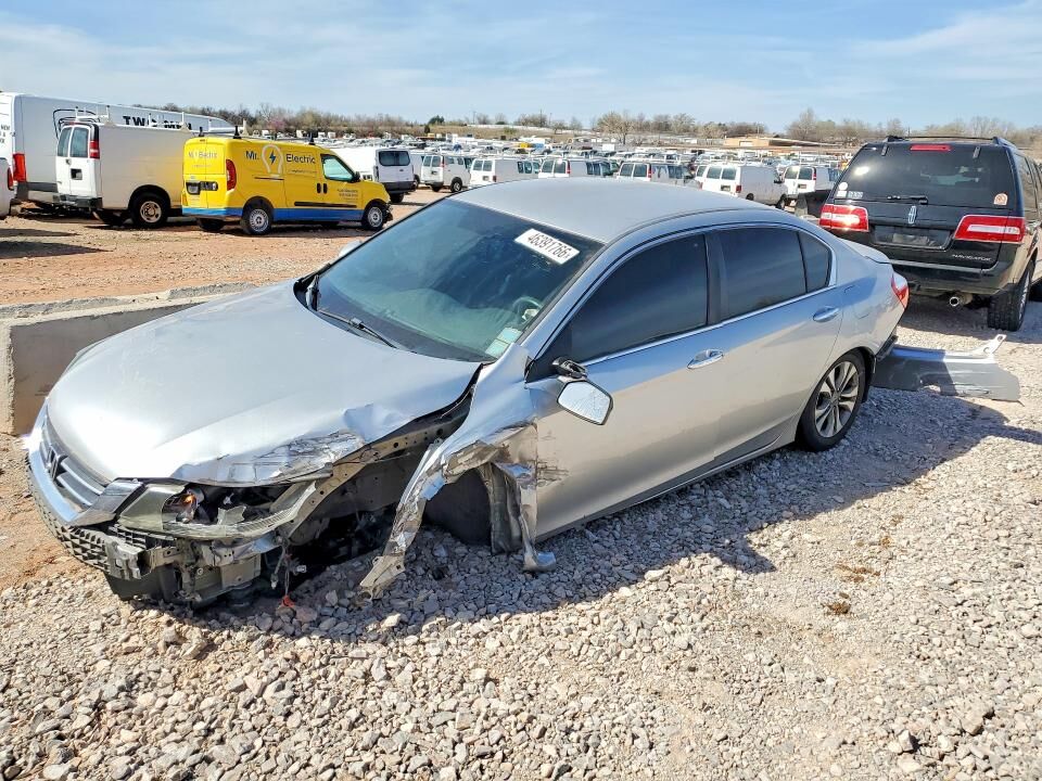 2015 HONDA Accord