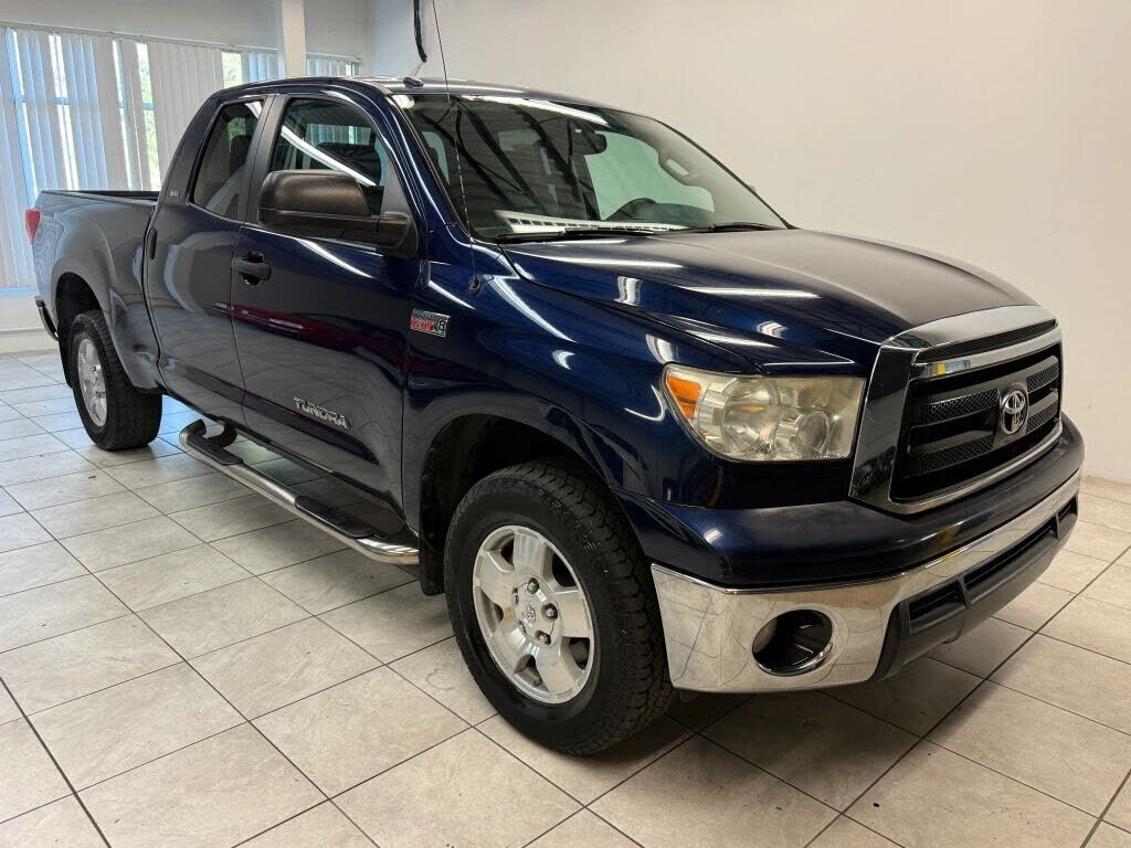 2012 TOYOTA Tundra