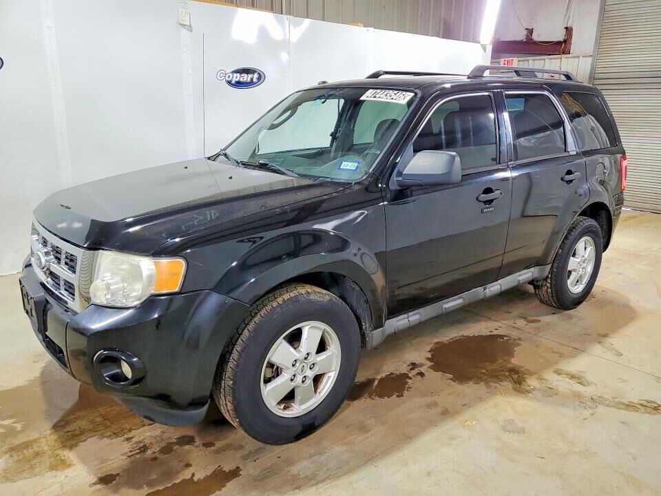 2010 FORD Escape