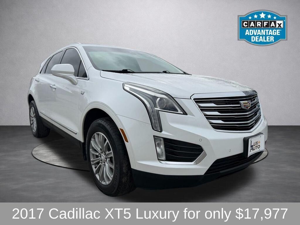 2017 CADILLAC XT5