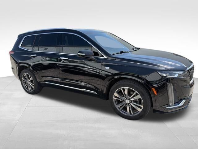 2021 CADILLAC XT6
