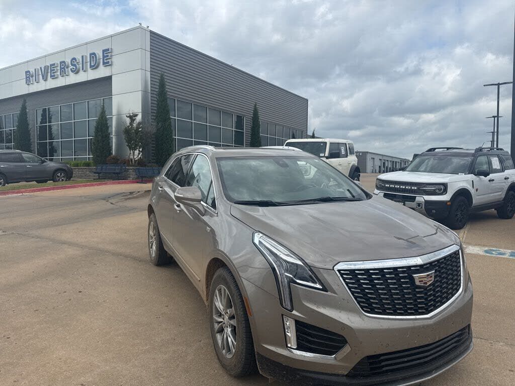 2022 CADILLAC XT5