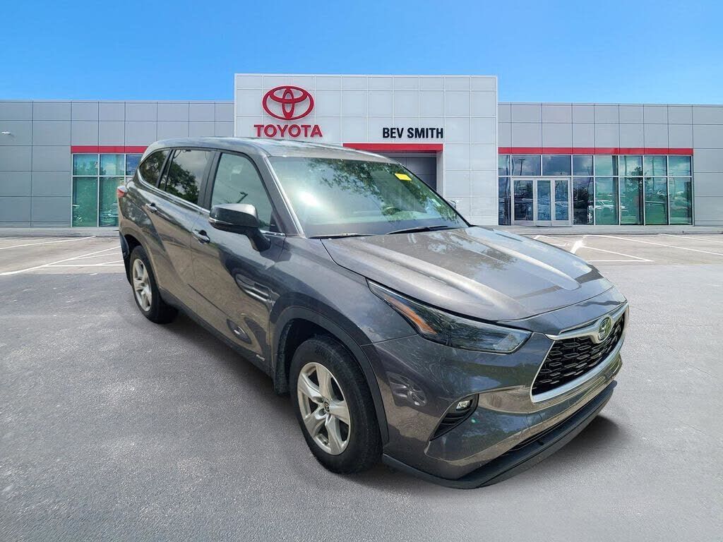 2023 TOYOTA Highlander