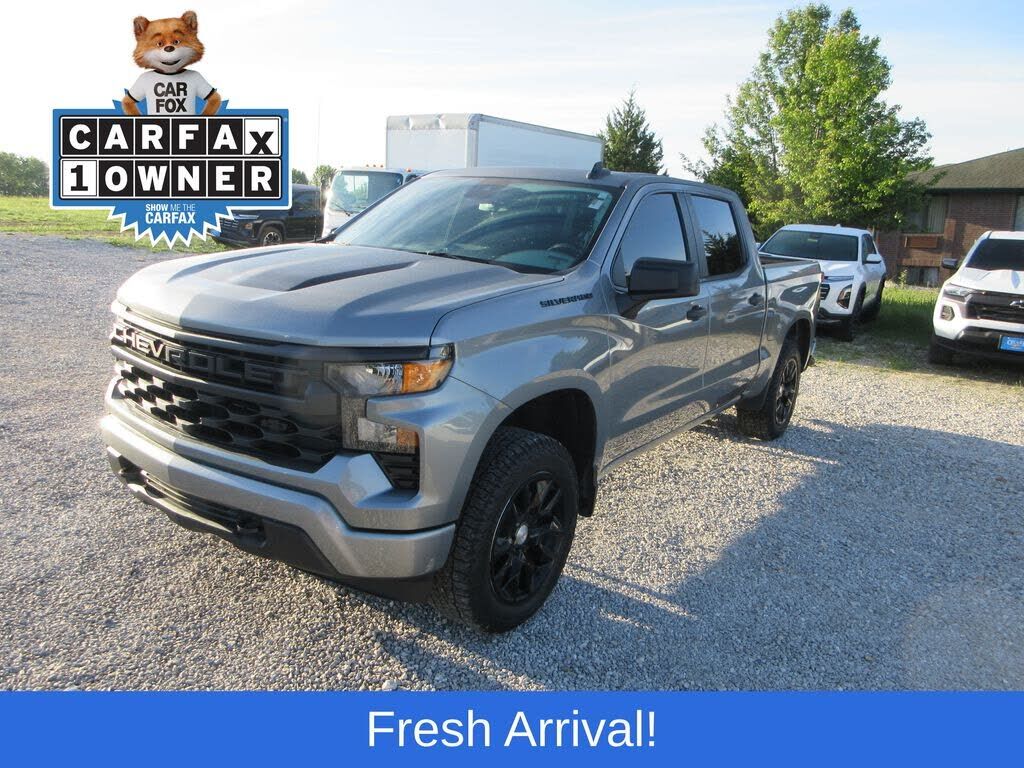 2023 CHEVROLET Silverado