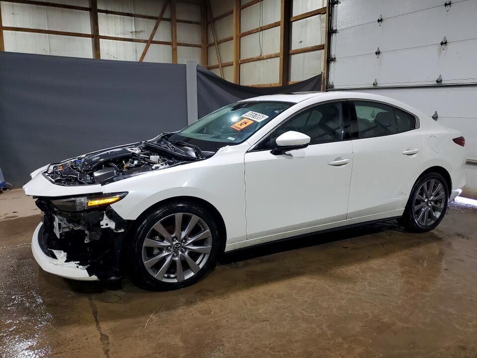 2019 MAZDA Mazda3