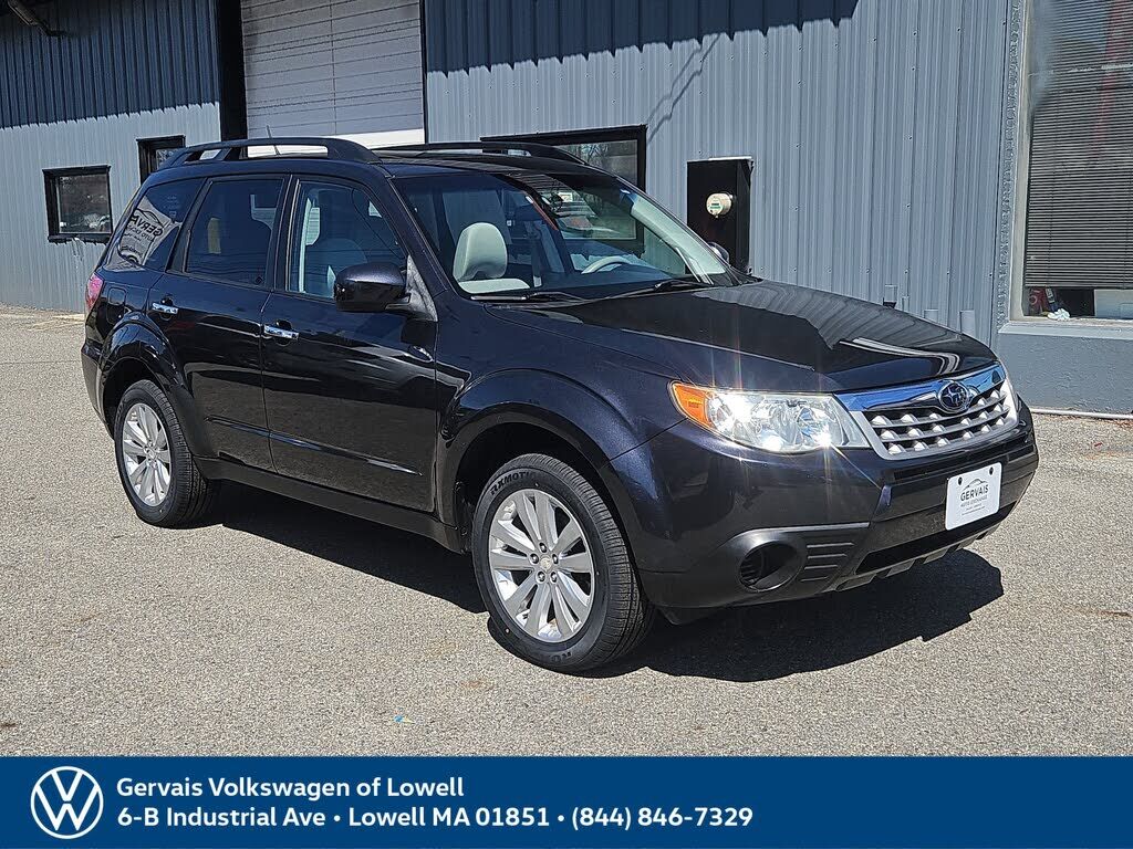 2011 SUBARU Forester