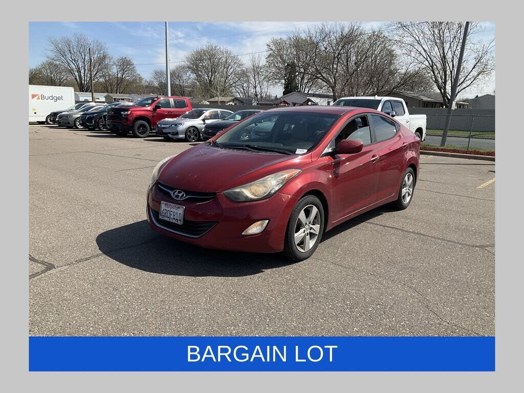 2012 HYUNDAI Elantra