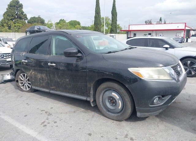 2015 NISSAN Pathfinder