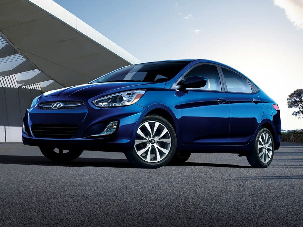 2015 HYUNDAI Accent