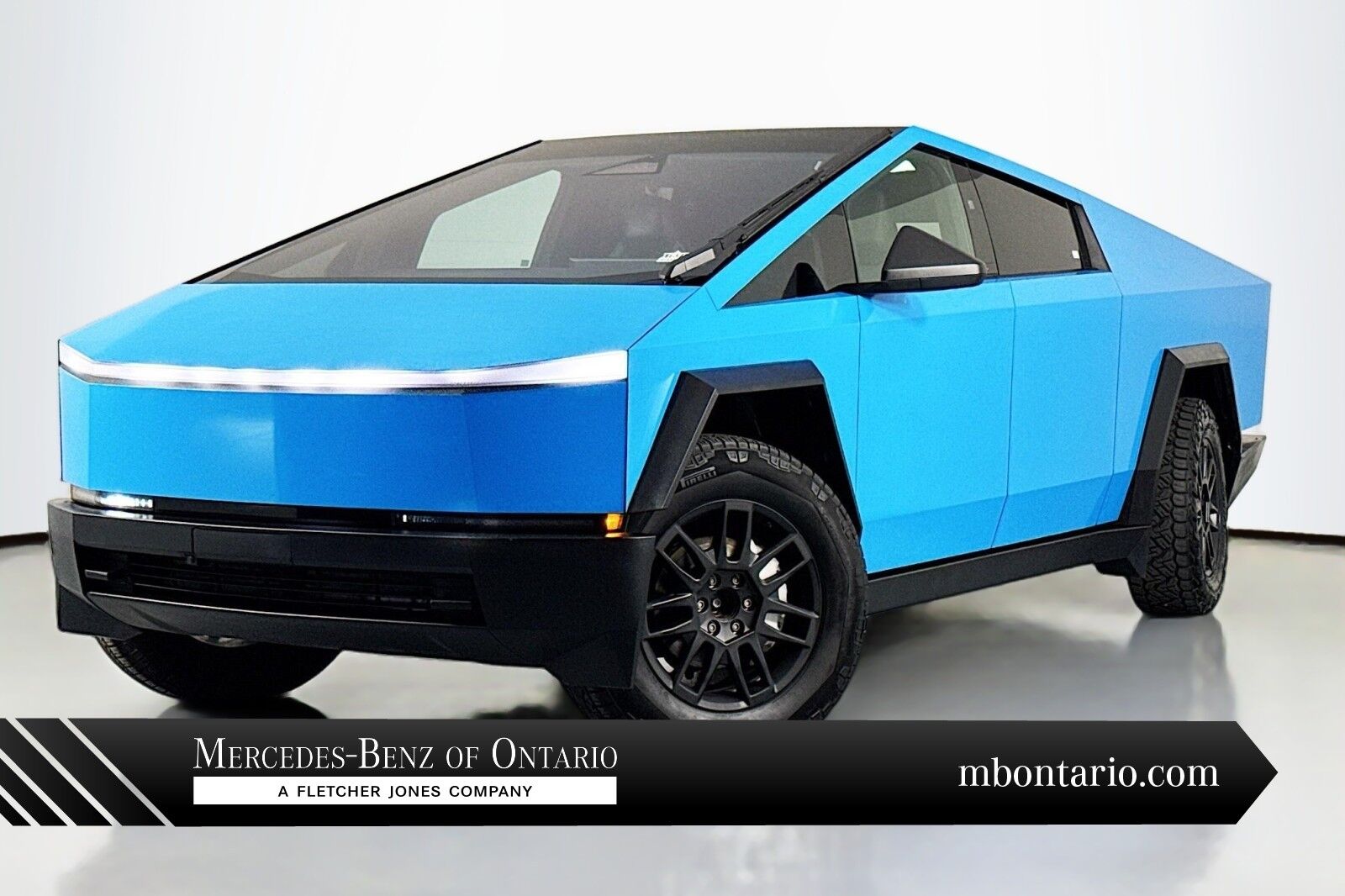 2024 TESLA Cybertruck