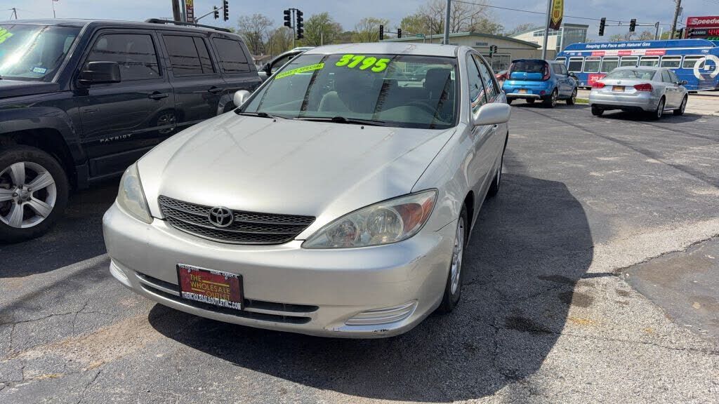 2004 TOYOTA Camry