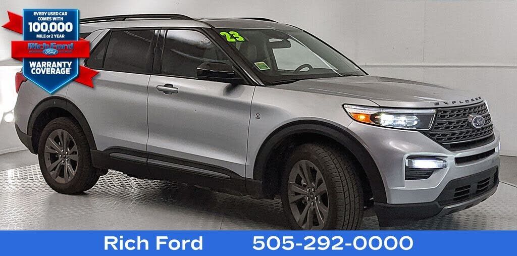 2023 FORD Explorer