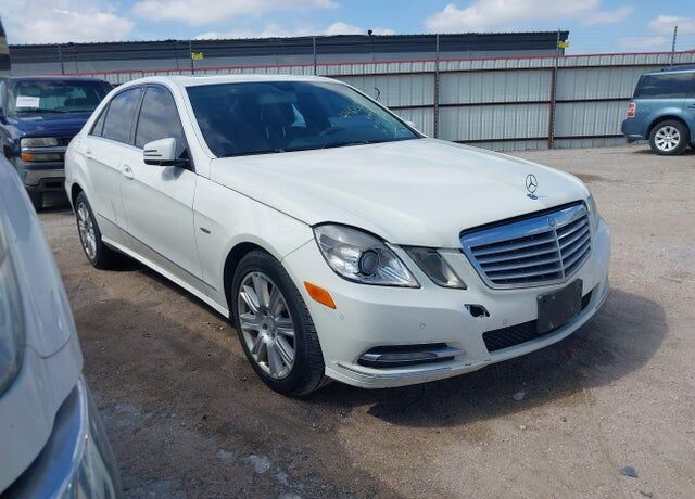 2012 MERCEDES-BENZ E-Class