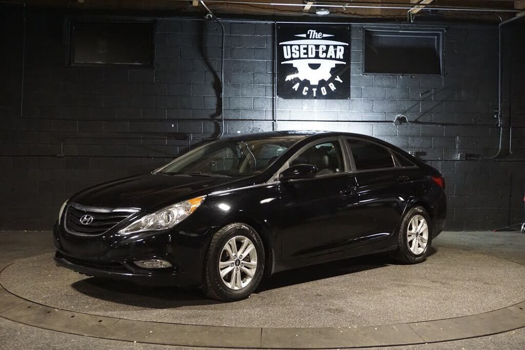 2013 HYUNDAI Sonata