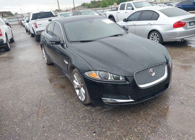 2015 JAGUAR XF