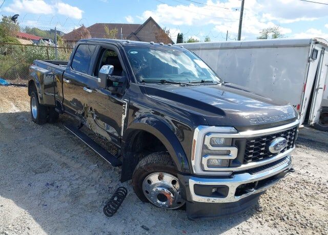 2025 FORD F-450